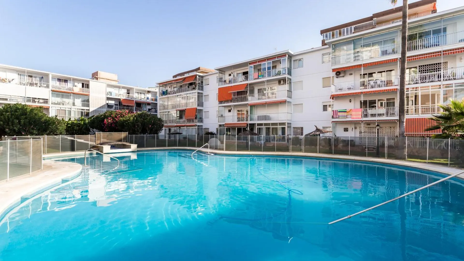 Sur Suites Porlamar Fuengirola 0*,  Spain