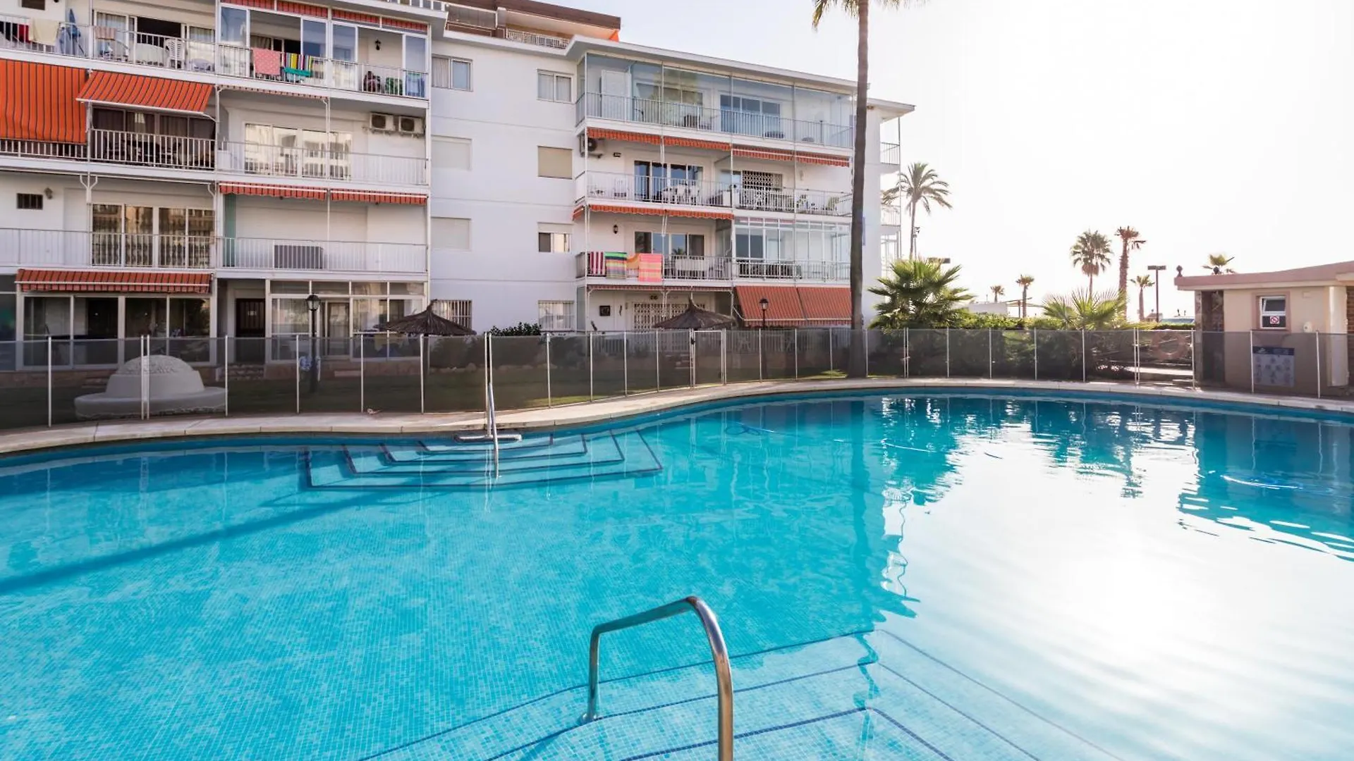 Apartment Sur Suites Porlamar Fuengirola Spain