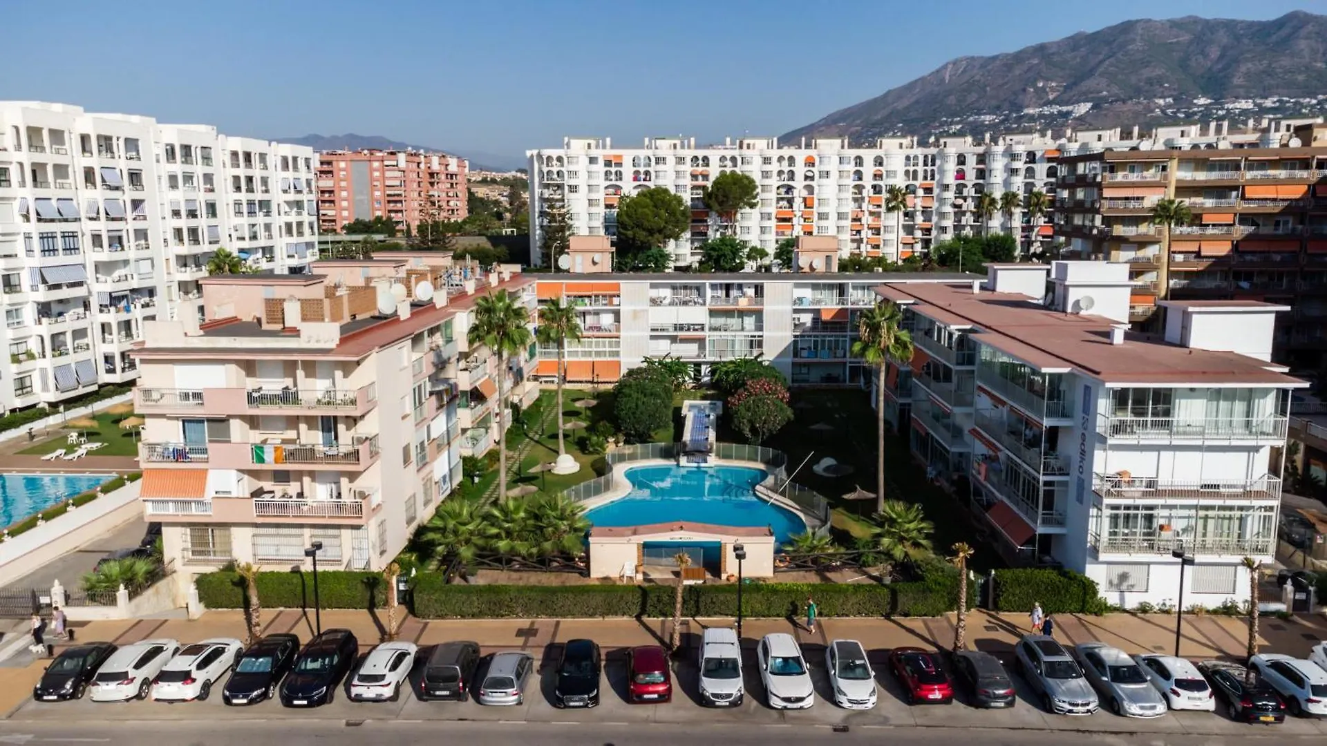 Apartment Sur Suites Porlamar Fuengirola Spain